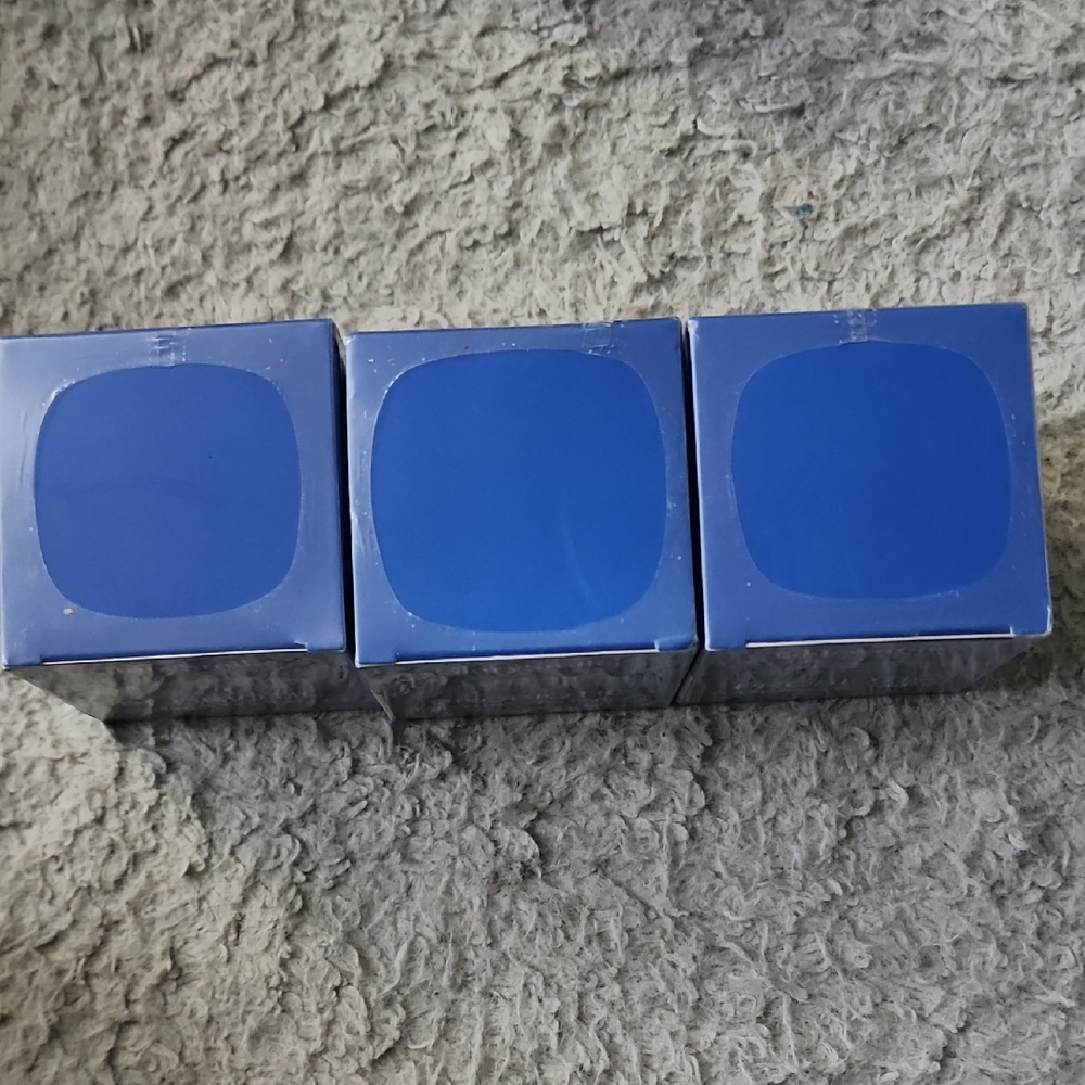 Blue Probiotic Toothpaste Tablets - Picture 2 of 2